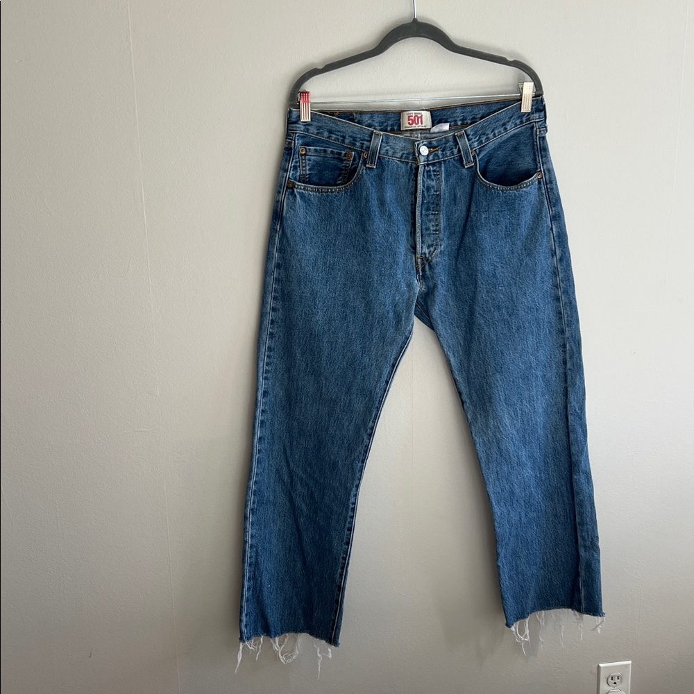 NWOT Levi's 501 Straight Leg Button Fly Blue Jeans
